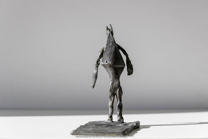 19 02 2020, Marseille (FRA), oeuvre de Germaine Richier, Chauve-souris 1965, Bronze patiné foncé, Numéroté 7 8, Fondeur L.Thinot, Paris, 15 x 11,2 x 7,5 cm, Collection Famille Germaine Richier