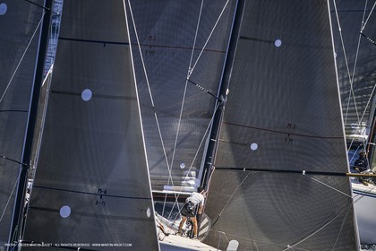 One Ton Cup 2000, Marseille