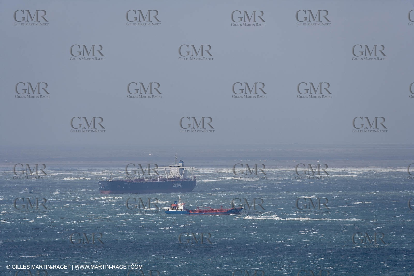 03 01 2008 - Fos sur Mer (FRA, 13) - Esaterly gale