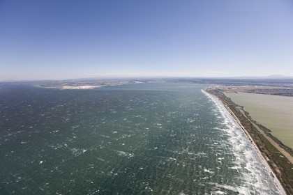 114 04 2008 - Littoral aux environs du golfe de Fos et de l'embouchure du Rhône (FRA,13)