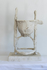 12 07 2020, St Rémy de Provence (FRA, 13) Oeuvre Germaine Richier, Fonts Baptismaux, moyen, 1957, plâtre original, Collection particulière