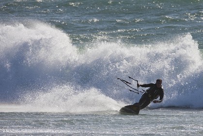 22 07 2011 - Cascais (POR) - 34th America's Cup - AC World Series - Cascais 2011 - Gincho, kite and windsurf spot near Cascais
