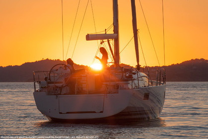 28 08 2016, Hyères (FRA,83), Chantier Jeanneau, Jeanneau Yacht 51
