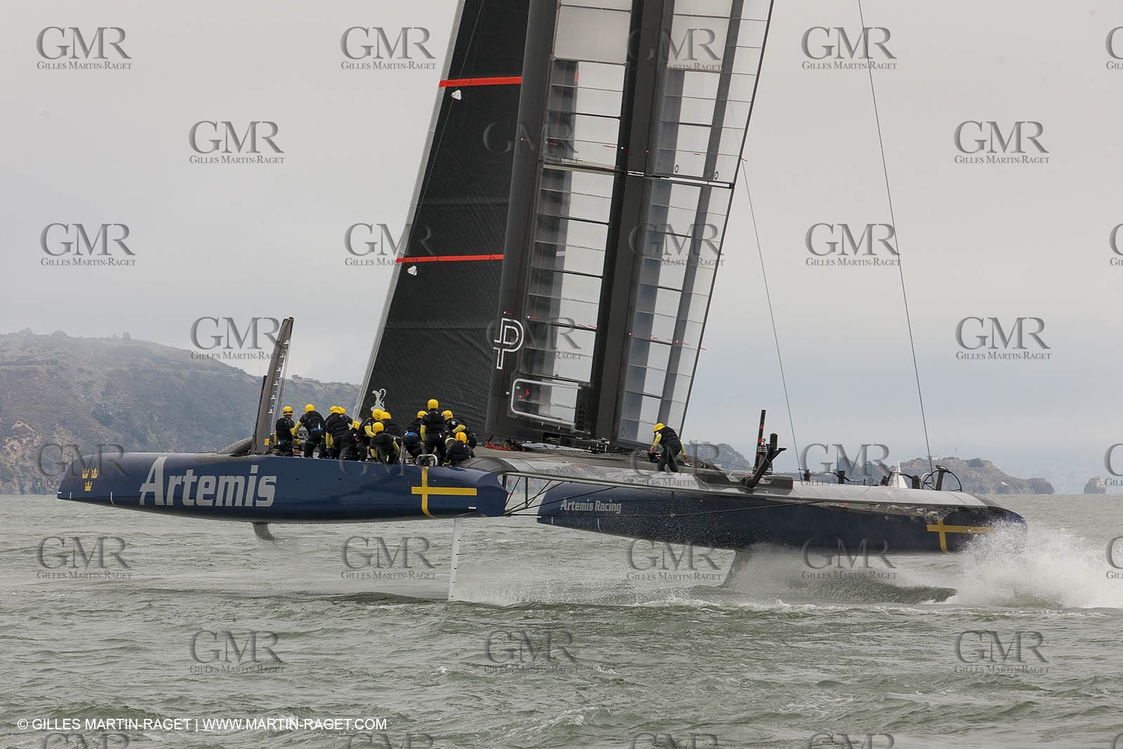 23 07 2013 - San Francisco (USA,CA) - 34th America's Cup - Artemis Racing Big Blue, trial day  2