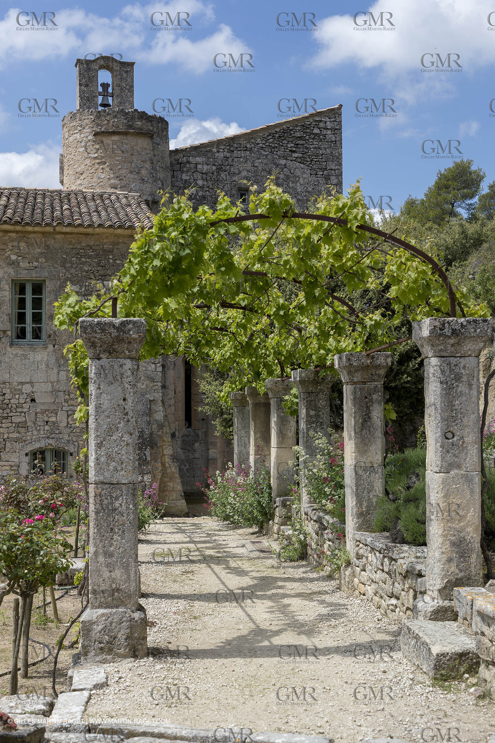 11 05 2018, Lacoste (FRA,84), Abbaye Saint-Hilaire