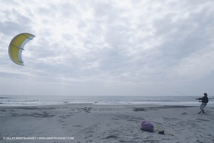 Watersports, Kite surfing