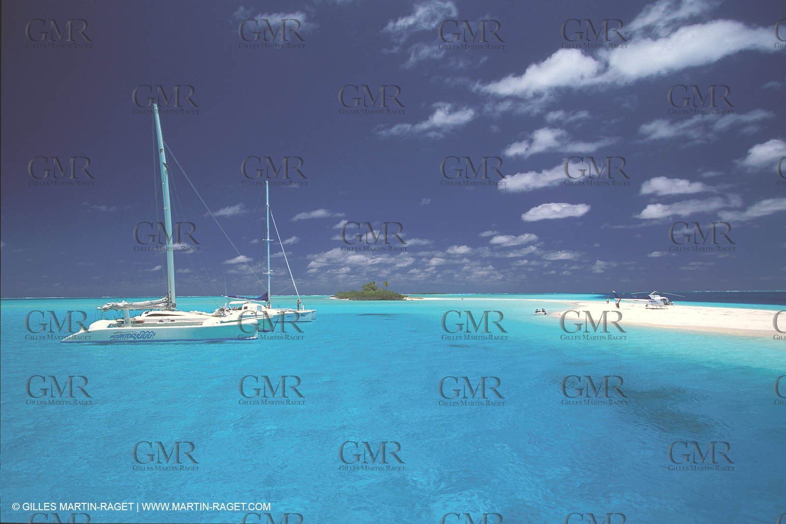 Cruising multihull mooring