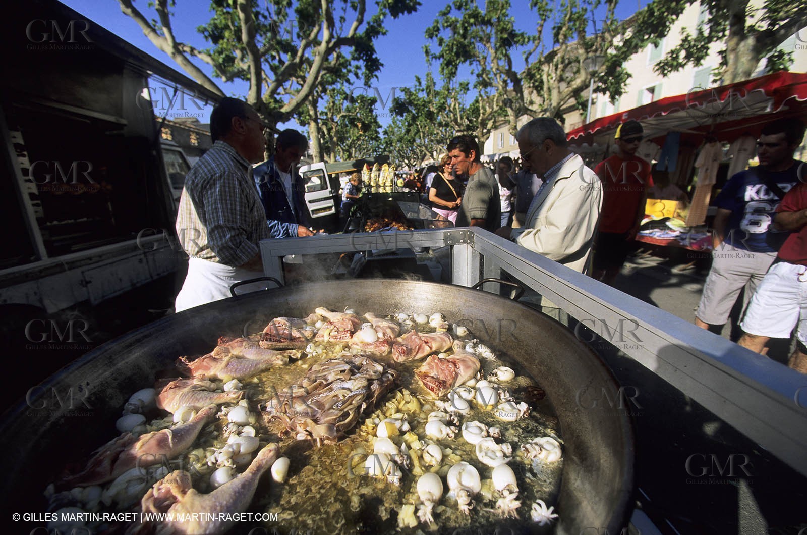 Saturday morning market in Saint Gilles (Gard)