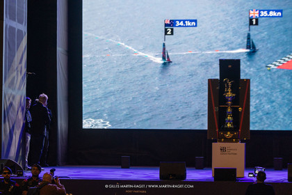 19 10 2024, Barcelona (ESP), Louis Vuitton 37th America's Cup, Final Match, Race Day 6 , Prizegiving