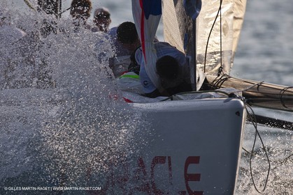 14 11 2010 - Dubai (UAE) - Dubai Louis Vuitton Trophy -  BMW ORACLE Racing - Race Day 1