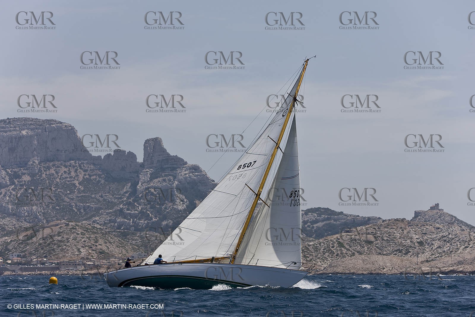 Sailing, Classic yachts, Voiles Vieux Port 2009, Marseille (FRA)