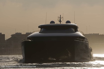 11 06 2007 - Valencia (Spain) - Super Yacht Catamaran Bradley, Gilles Vaton design built by H2X in la Ciotat (France)