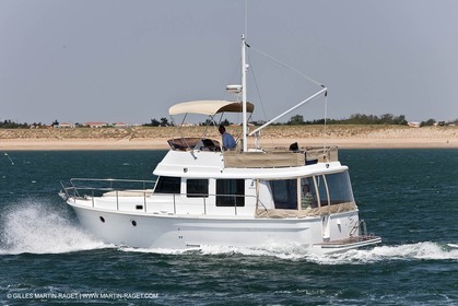 22 06 2009 - Ile d'Yeu (FRA,85) - Chantier Bénéteau - Trawler 34