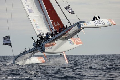 27 09 2012 - Marseille (FRA,13) - Alpari World Match Race Tour - Match Race France 2012 - Day 3 - Quarter finals - Matc Racing specialists sail on Foncia