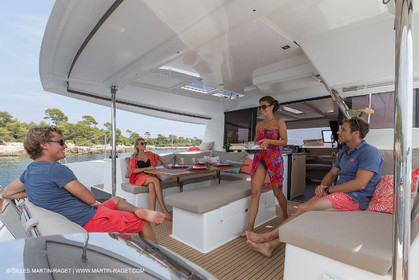 12 09 2016, Cannes (FRA,06), Chantier Fountaine-Pajot, Helia 44