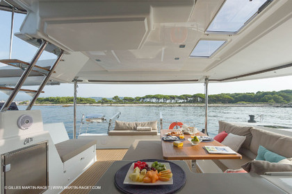 12 09 2016, Cannes (FRA,06), Chantier Fountaine-Pajot, Helia 44