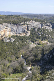 19 04 2018, Buoux (FRA,84), fort de Buoux