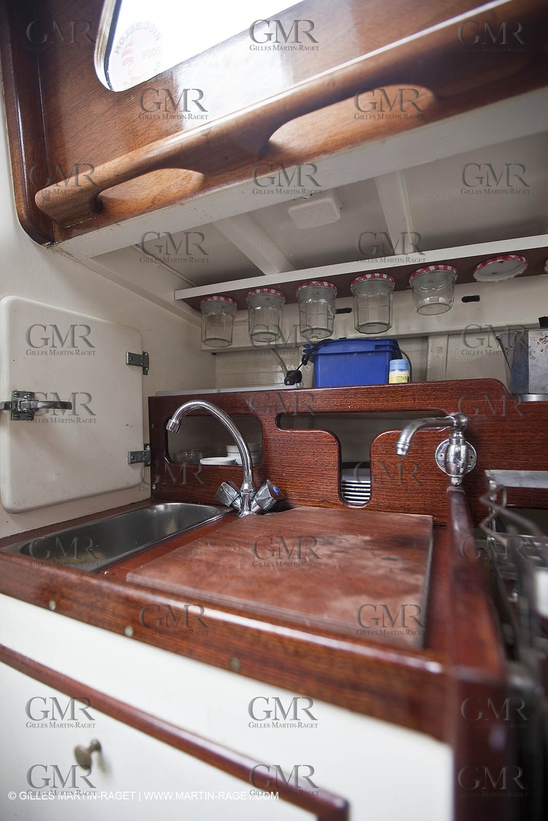 01-05-10 - Le Bono (FRA,56) - Regate Classique -Acteia II - Maica