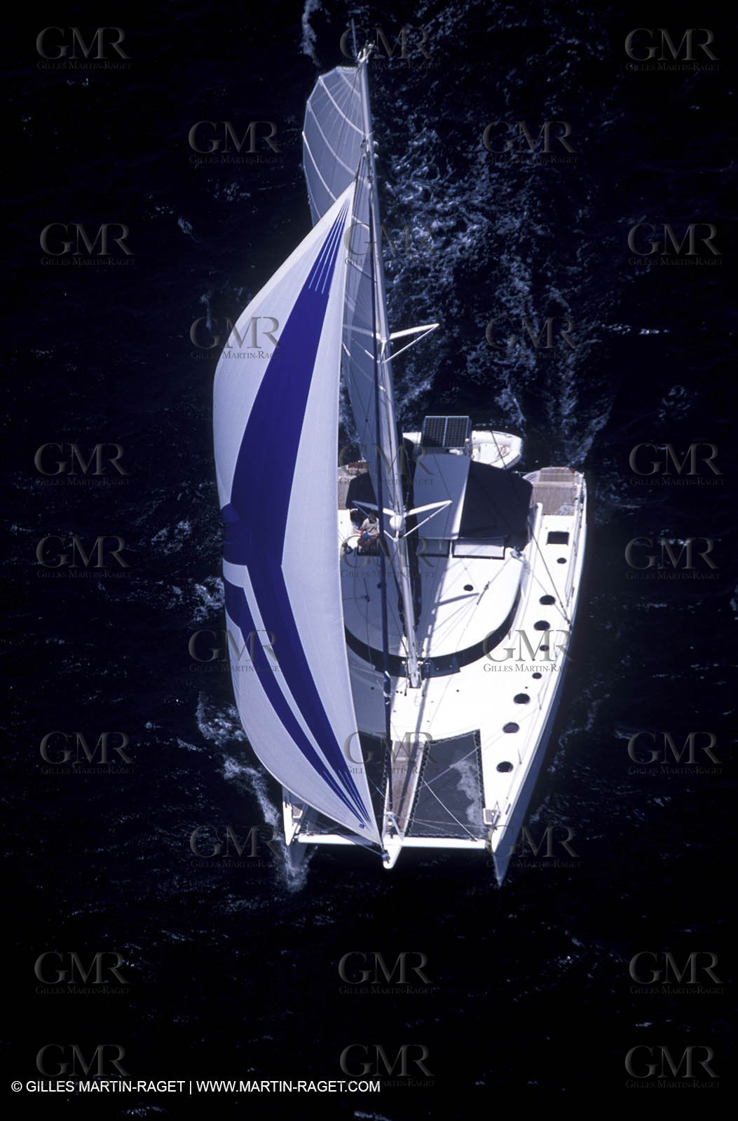 Cruising multihull sailing