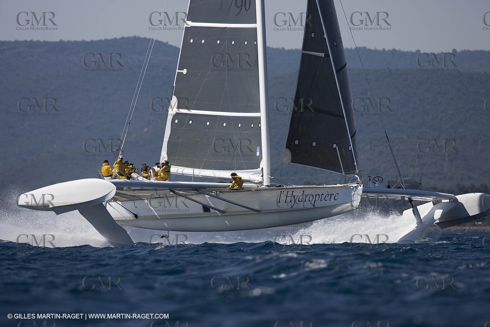 14 06 2008 - Toulon-Hyères (FRA,83) - 50 knots record attempt trials by l'Hydroptère