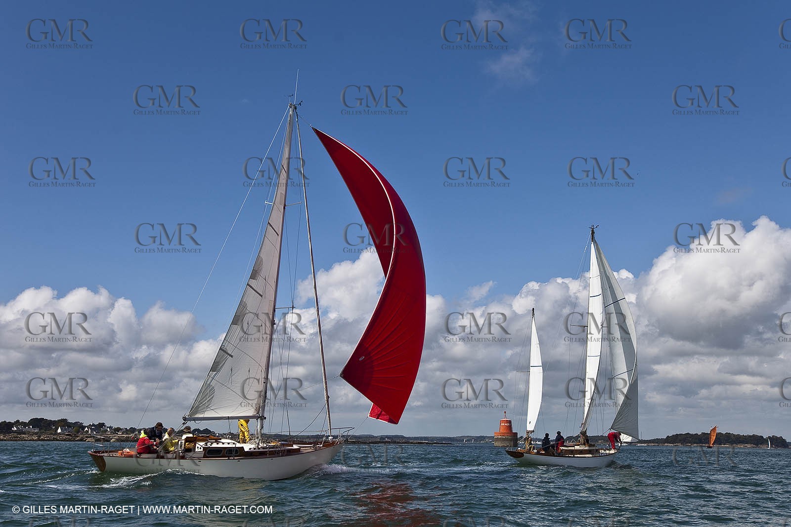 01-05-10 - Le Bono (FRA,56) - Regate Classique -Acteia II - Maica