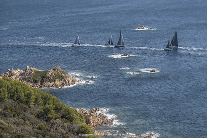 28 09 2022? Saint-Tropez,(FRA,83), Les Voiles de Saint-Tropez 2022 Régate N° 2 poup les modernes, navigation libre pour les grandes goélettes