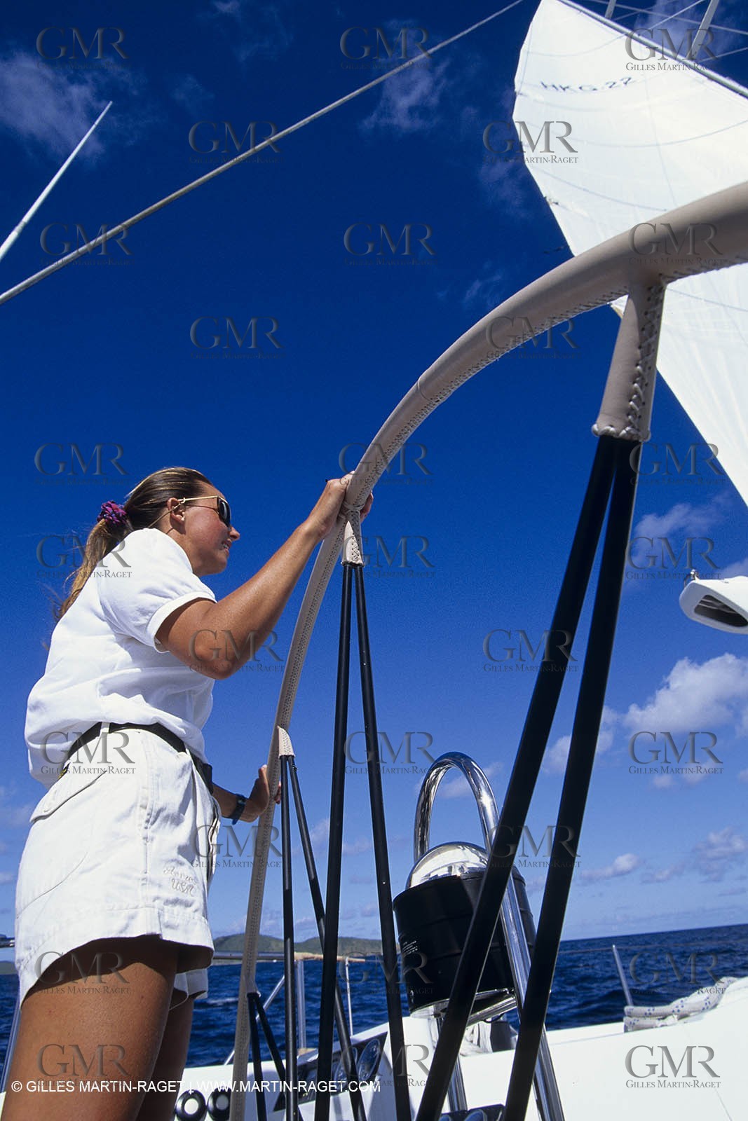 Sailing, cruising, women onboard