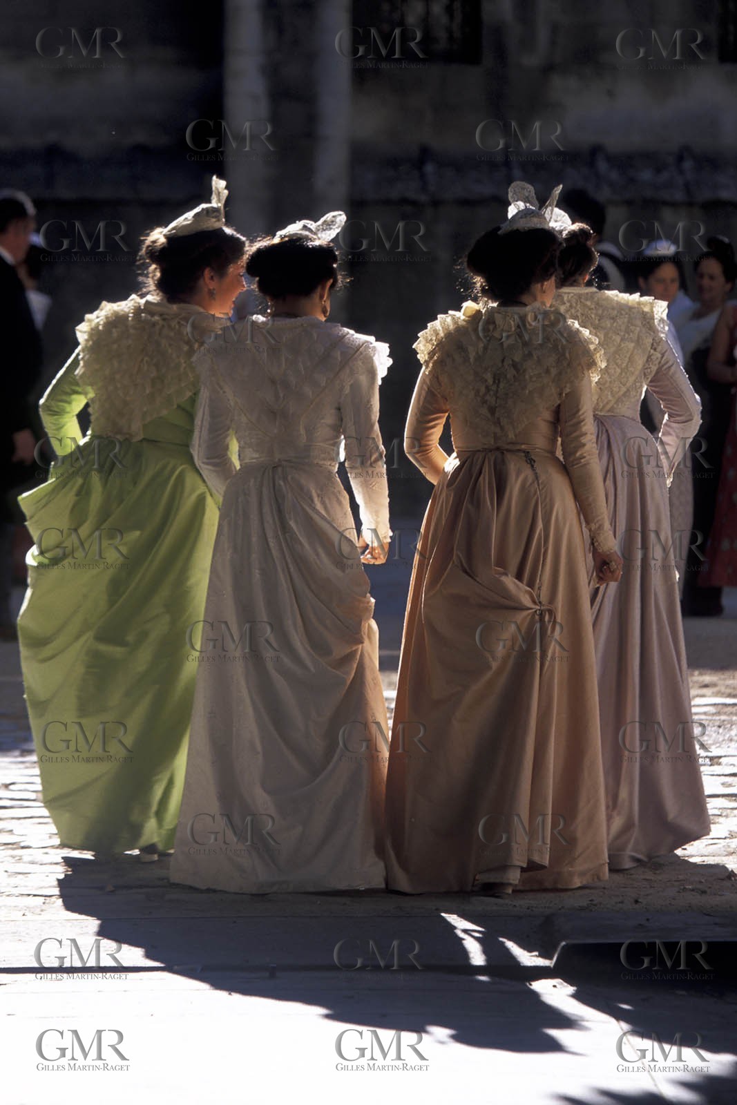 Women of Arles in traditional costume