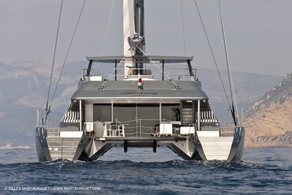 25 02 2011 - La Ciotat (FRA,13) - Super Yachts - Chantier H2X - Cartouche