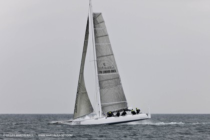 09 10 2010 - Morges (SUI) - L'Hydroptère.CH - 1st sail
