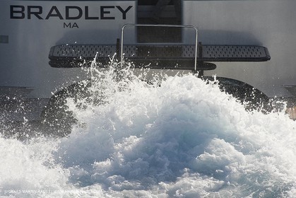 13-07-07 - La Ciotat - MotorYacht - Chantier H2X