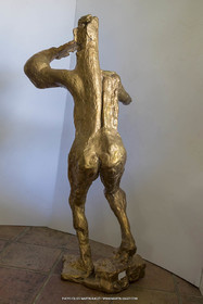 03 08 2020, Marseille (FRA,13), Oeuvre de Germaine Richier, l'Homme-forêt, grand 1945-1946, Bronze naturel nettoyé, Numéroté EA, 94 x 45 x 45 cm, Collection particulière