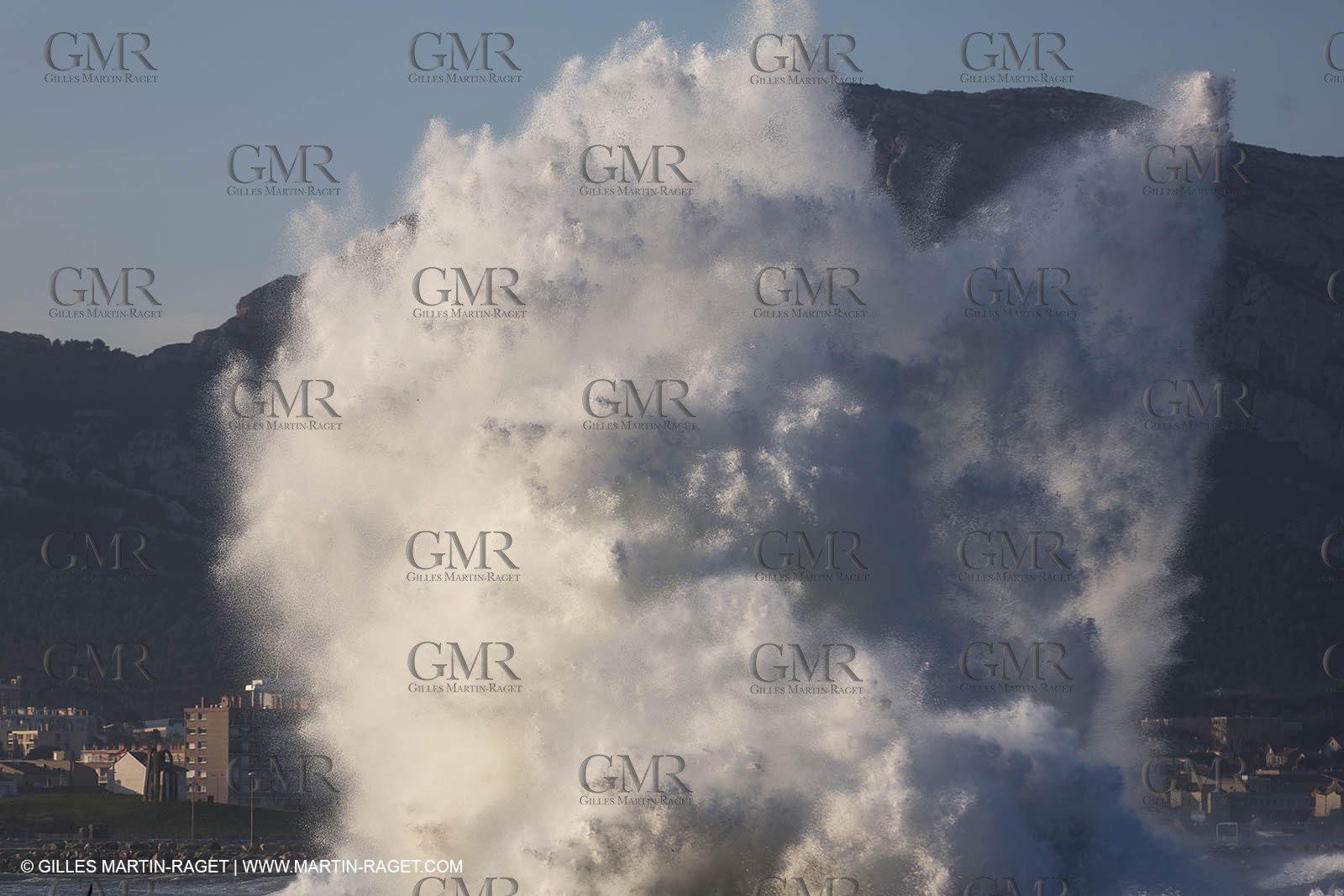 14 03 13 - Marseille (FRA) - Mistral Gale