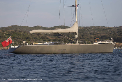 24 07 2016, Bonifacio (FRA), Wally Yachts, J One in cruising mode