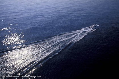 Motor boat running