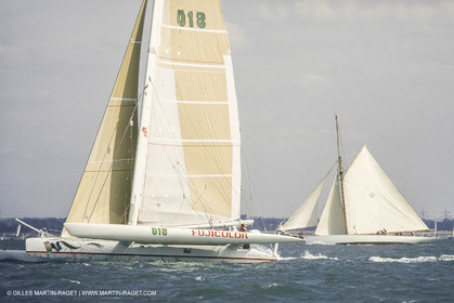 Sailing, Yacht Racing, Offshore Racing, Early offshore multihulls
