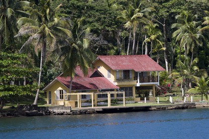 01 02 2008 - San Blas Archipelago (Panama) - Motor Yacht Senses