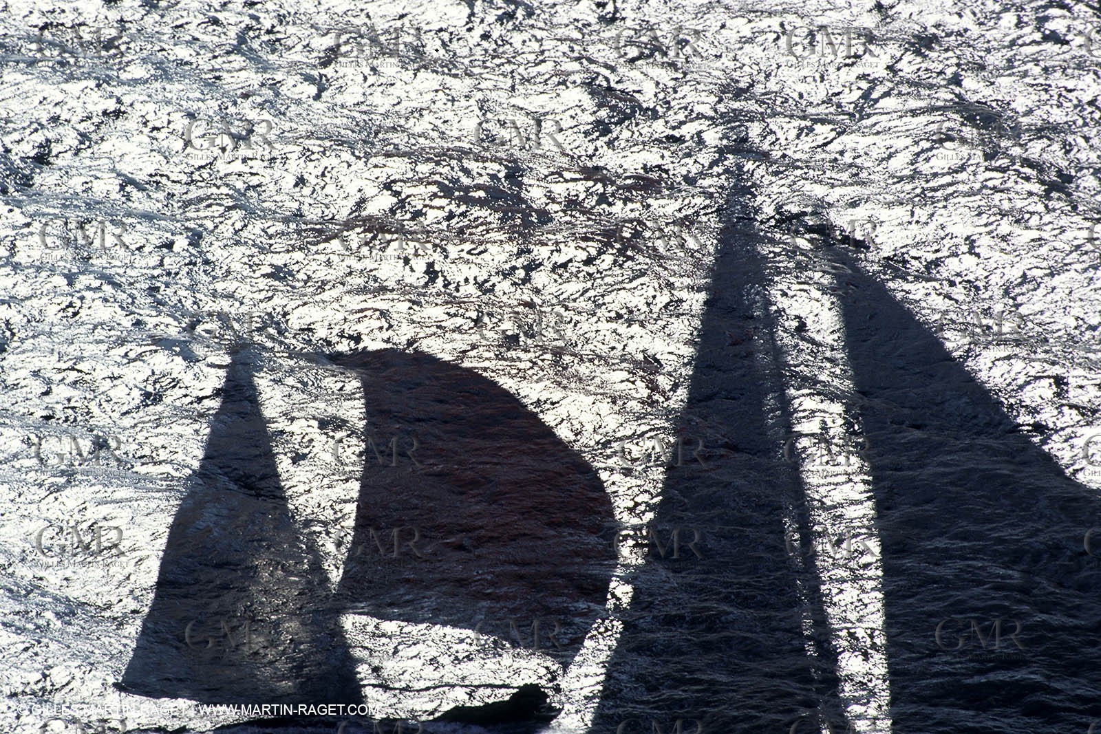 Crusing monohull sailing