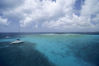 Sailing, cruising destinations, west Indies