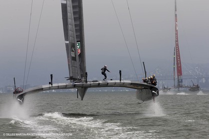 08 09 2013 - San Francisco (USA,CA) - 34th America's Cup - Final Match - Race Day 2