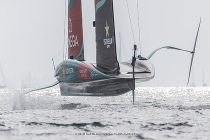 12:10 2024, Barcelona (ESP), Louis Vuitton 37th America's Cup, Final Match, Race Day 1, Race 1