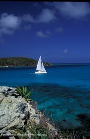 Cruising multihull sailing