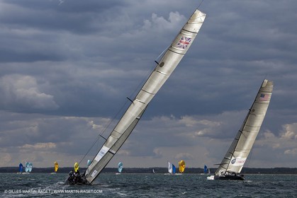 02 08 2010 - Cowes (UK, IOW) 1851 Cup -  BMW ORACLE Racing - Training Day.