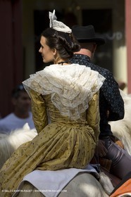 06 06 08 - Arles (FRA,13) - Fête du Costume