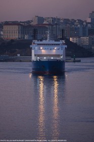 17 02 2012 - Marseille (FRA,13) - Arrivée dans le port de marseille à bord du Piana (Cie La Méridionale)