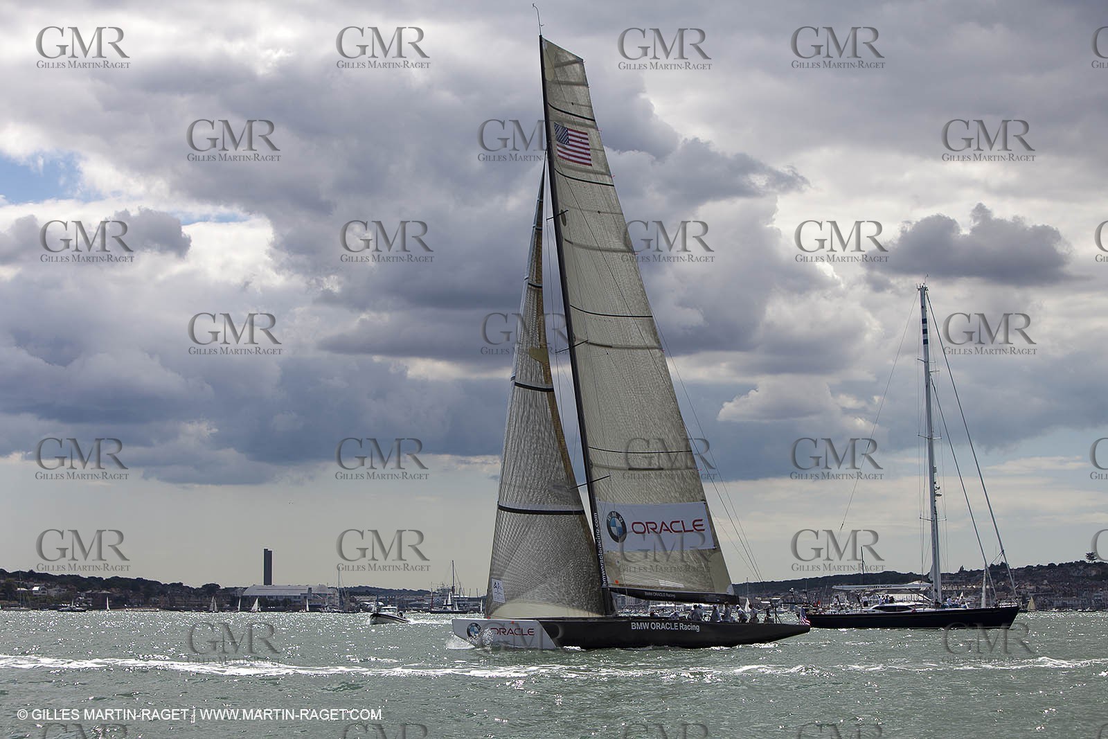 02 08 2010 - Cowes (UK, IOW) - The 1851 Cup -  BMW ORACLE Racing - Training Day.