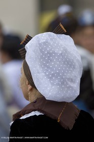06 07 08 - Arles (FRA, 13) - Traditional costume of Arles fest