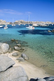 Destination - France - Corsica - Iles Lavezzi