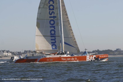 Kingfisher II - départ Trophée Jules Verne 2002 - Brest