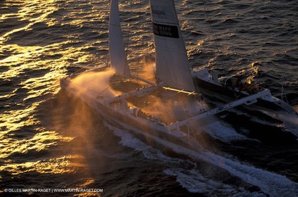Trophée Jules Verne - Commodore Explorer